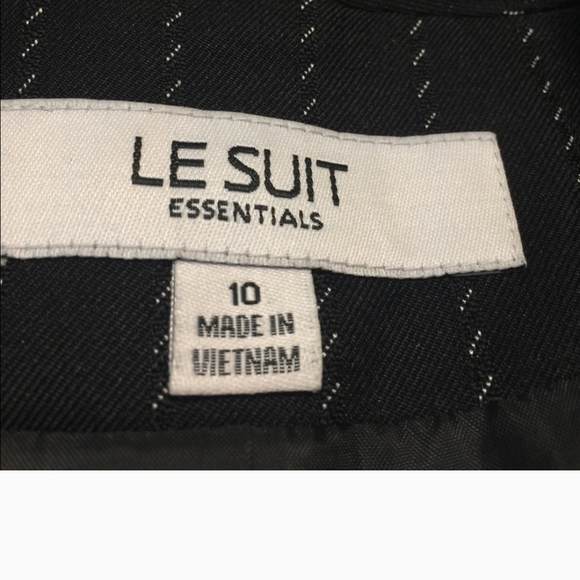 Le Suit Black Pinstripe Pantsuit - Picture 3 of 3